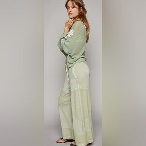 POL Sage Green Loose knit culotte pants with elastic waist Size:Multi